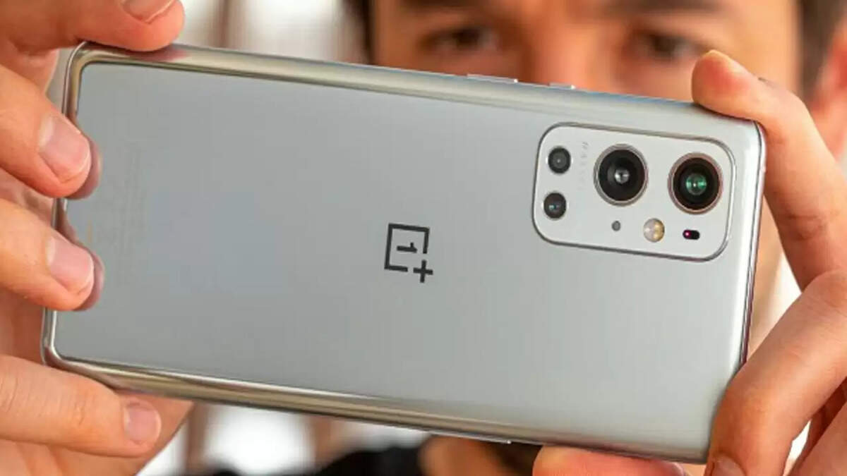 OnePlus 9: A Closer Look at the Build Quality and Materials