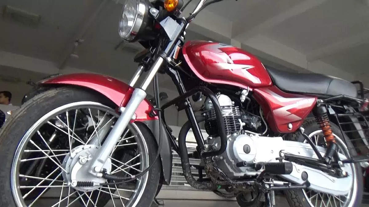 Bajaj CT 100: Fuel-Efficient, Well-Maintained Bike at Rs 47,000