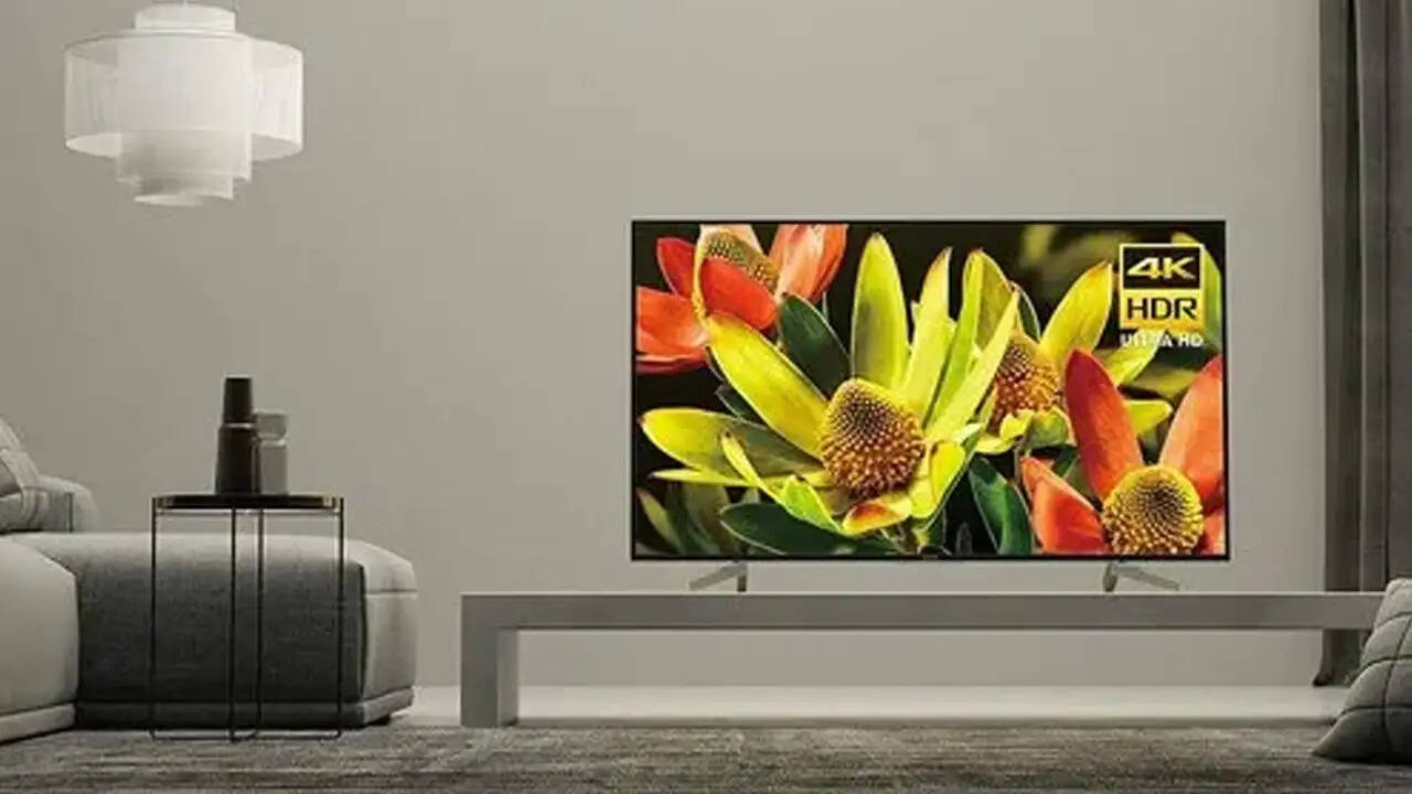 DJ जैसे दमदार साउंड के साथ सिर्फ 12000 से कम में आ जायेगा ये 43 इंच Smart TV, तो फिर इंतज़ार किस बात का