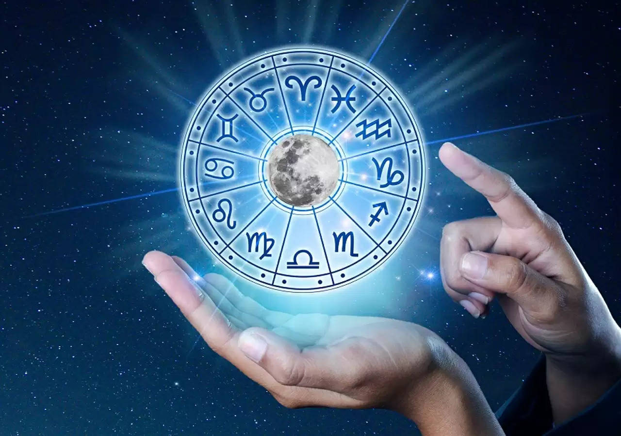 June 20, 2022 Horoscope: जानें कैसा होगा आज का दिन और किस राशि की चमकेगी किस्मत