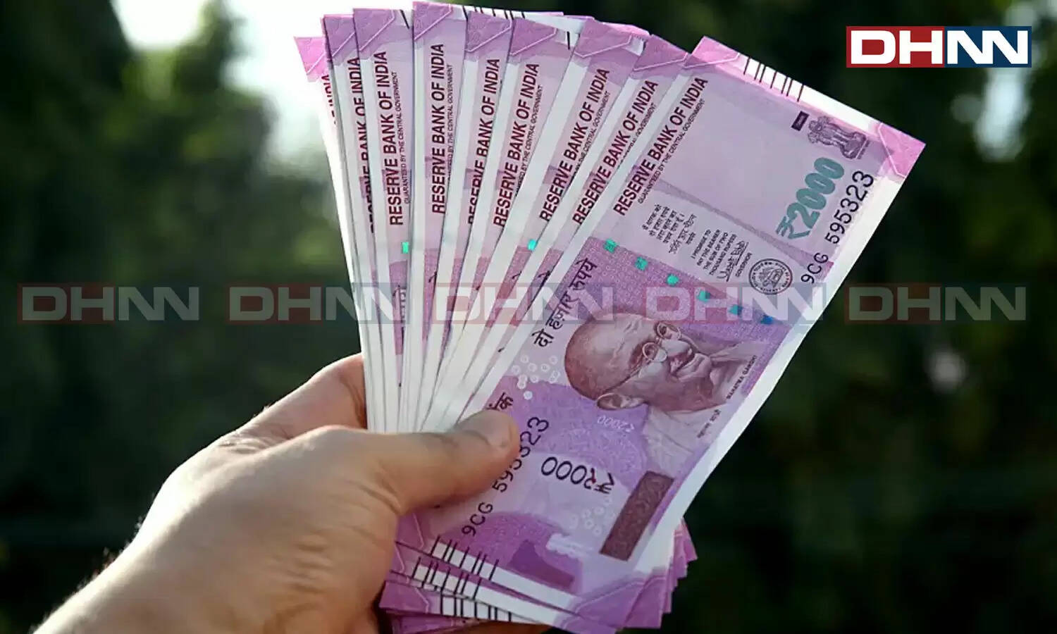 7th Pay Commission: केंद्रीय कर्मचारियों की लगी लॉटरी, इस दिन सैलरी में होगी रिकॉर्डतोड़ बढ़ोतरी