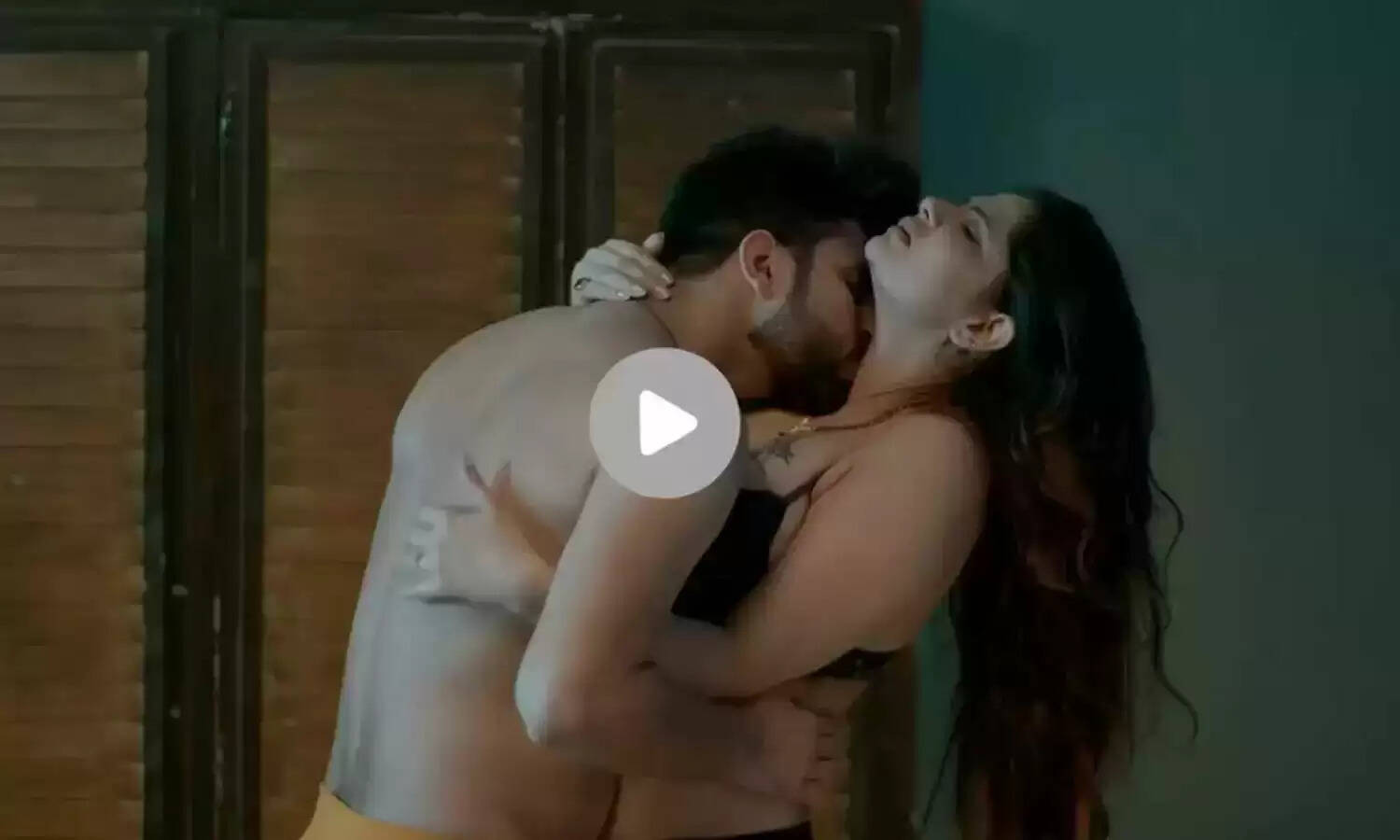 Affair: महिला ने प्रेमी से रात को बनाए संबंध क्योंकि पति नहीं कर पाया संतुष्ट , अब हुआ ये हाल