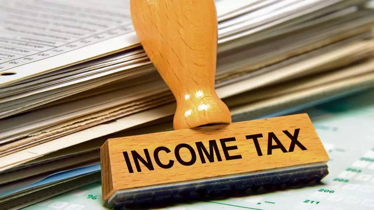 Income Tax: घर खरीदने के बाद ITR फाइल करते समय इन बातों का रखें ध्यान, टैक्स में मिलेगी छूट!