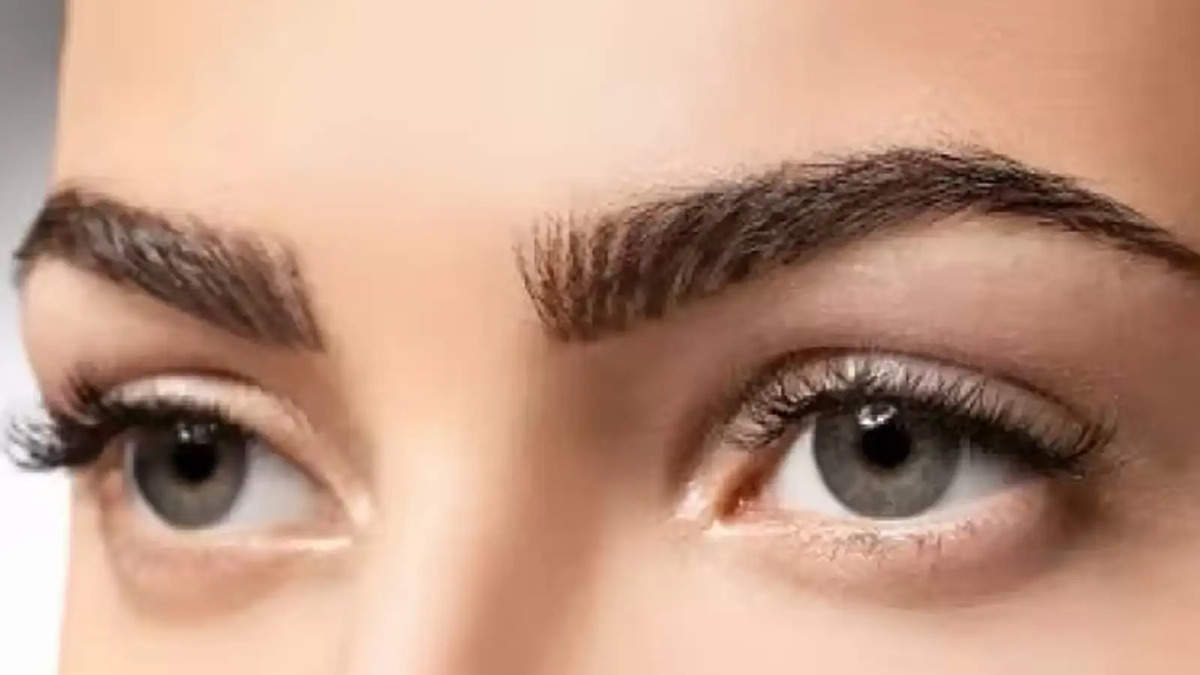 अब कुछ ही दिनों में बनाएं अपनी Eyebrow को घनी और मोटी, खर्चा भी होगा कम 