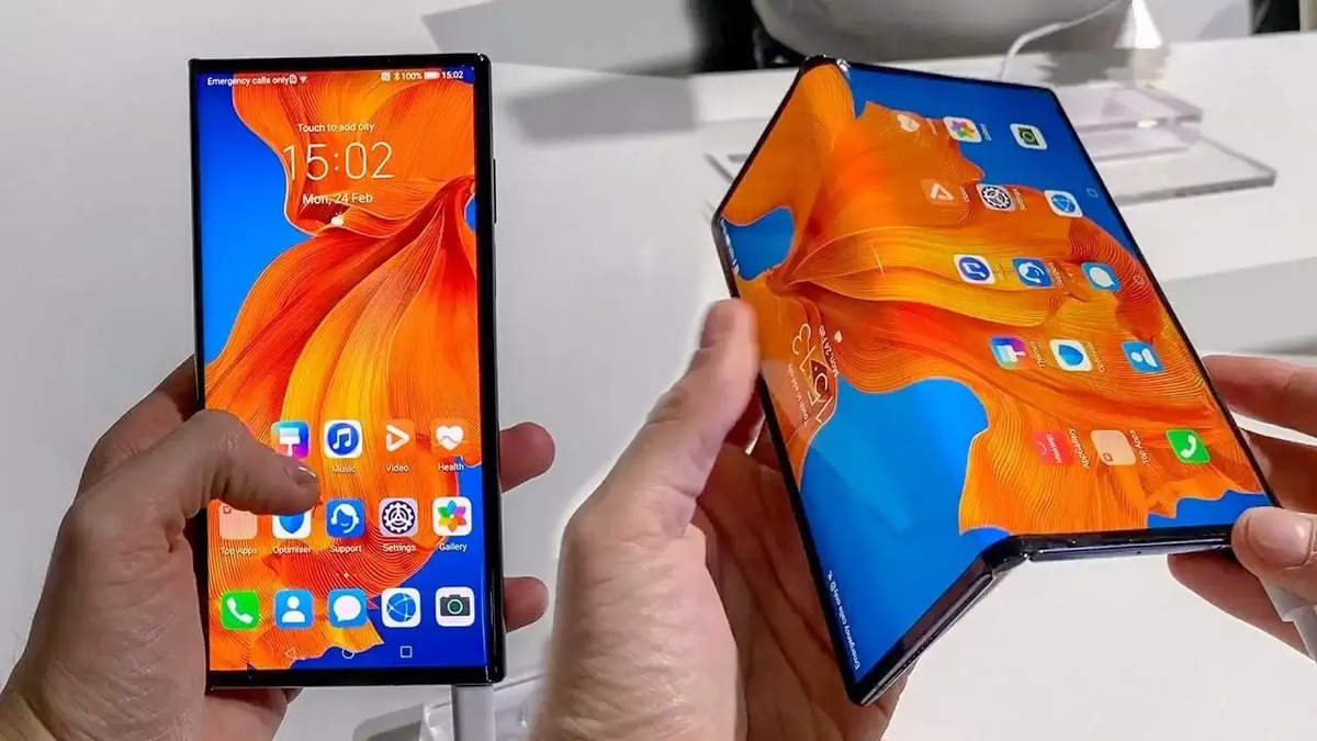 Huawei Folds Samsung: Becomes New King of Flex Phones