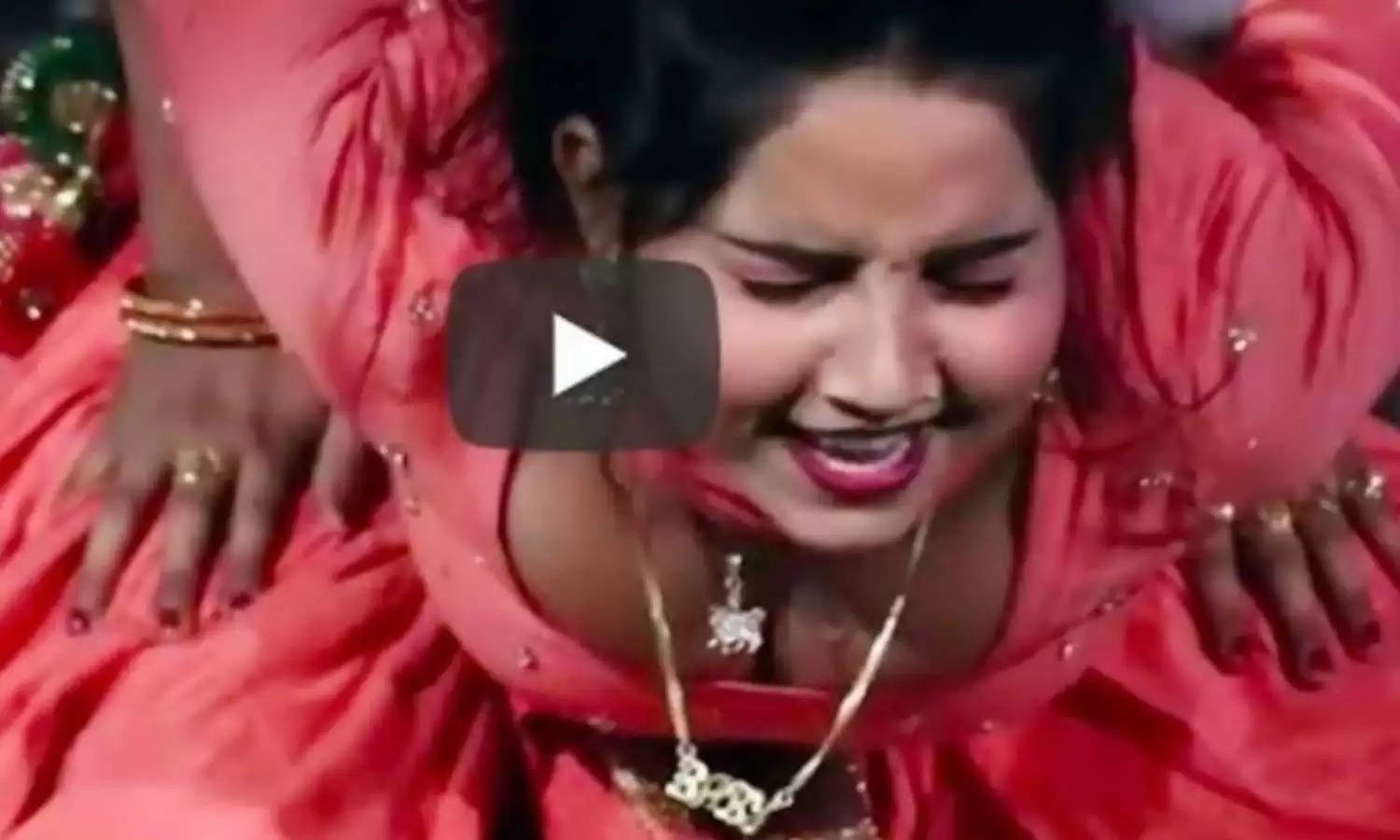 Haryanvi Dancer Sunita Baby: सुनीता बेबी ने डांस करते हुए की बोल्डनेस की सारी हदें पार, देखें वीडियो
