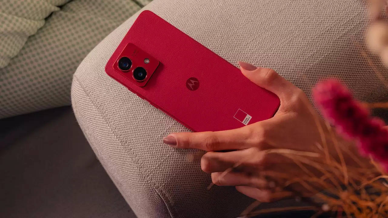 Moto G Stylus 5G: लाल रंग का 5G फ़ोन जो चुरा लेगा आपका दिल, स्टाइलस, कैमरा और बैटरी भी है ज़बरदस्त!