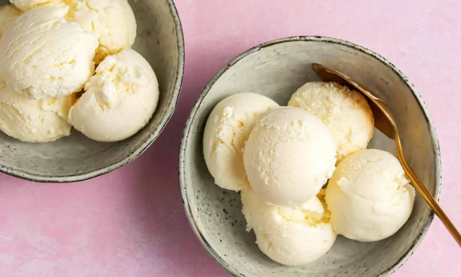 घर पर ऐसे करें Chilled Vanilla Ice Cream, आपके शरीर को देगी तुरंत ठंडक 