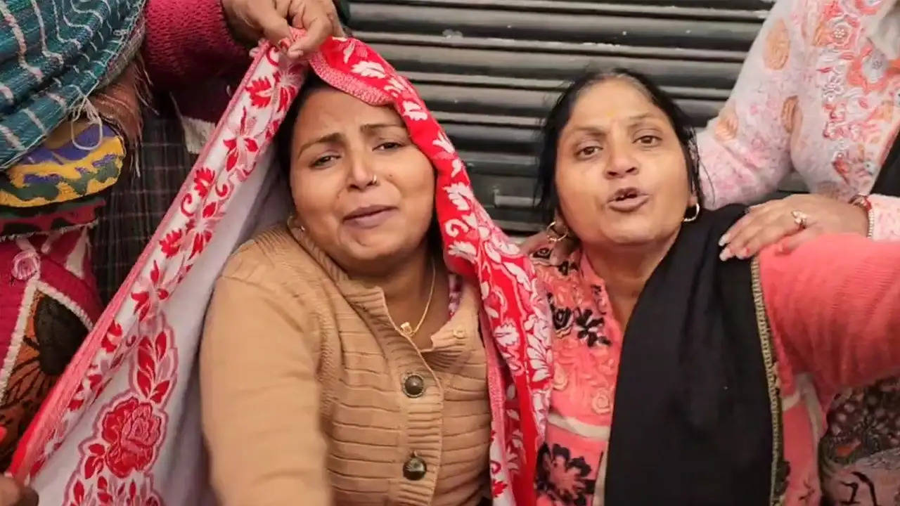 यमुनानगर में युवक की हुई संदिग्ध मौत, परिजनों ने विश्वकर्मा चौक पर जमकर काटा बवाल 