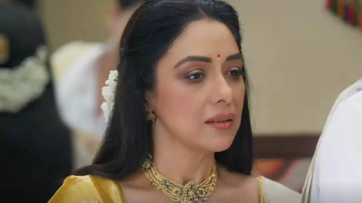 Anupama 23rd September 2024 Written Update : Indira playfully mocks Anupama and Anuj upon their return