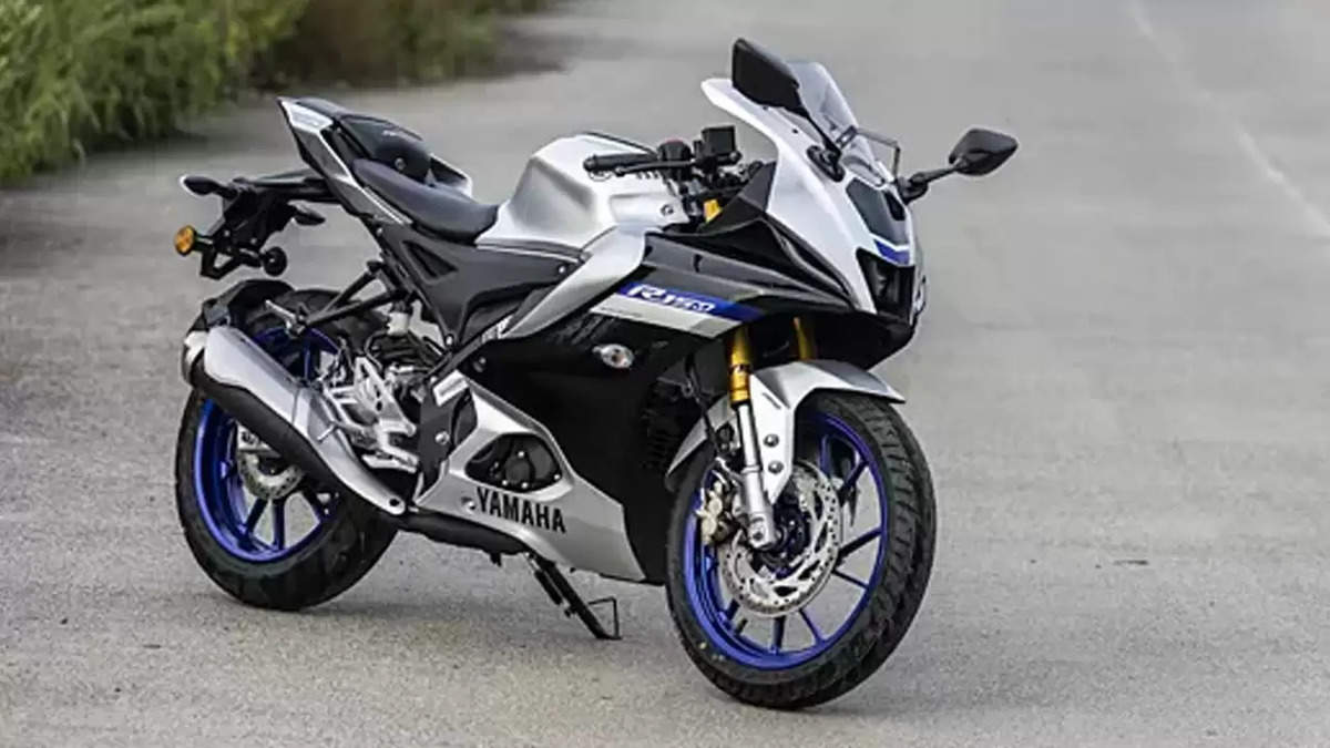 Yamaha R15 अब 30,000 रुपये में, जानिए आसान फाइनेंस प्लान और EMI