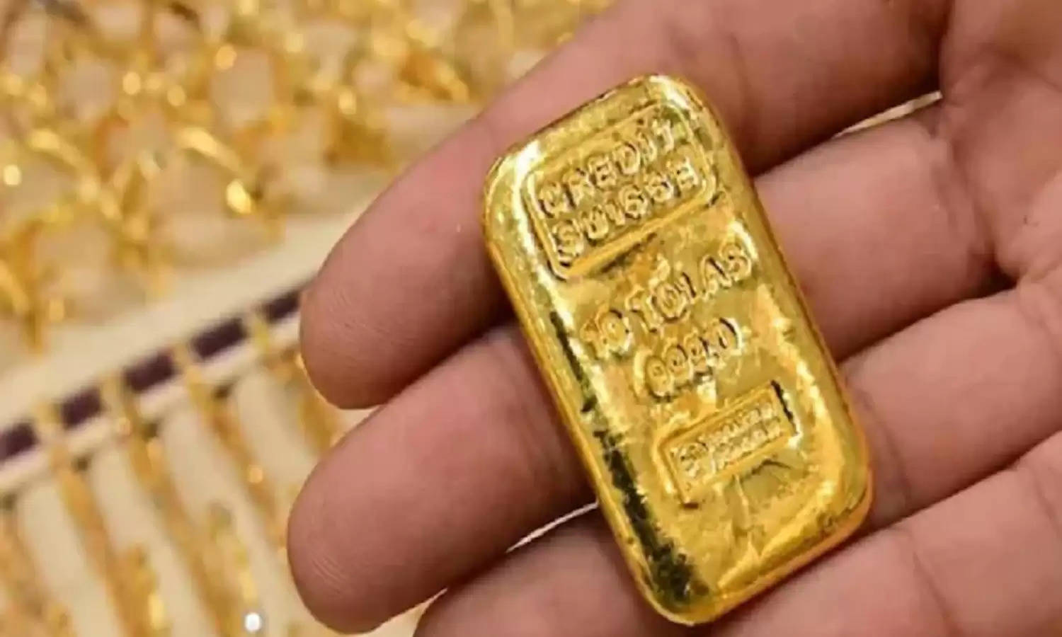 Gold Price Today: सोना ग्राहकों की खुली किस्मत, कीमत में बंपर गिरावट, जानिए एक तौला गोल्ड की कीमत