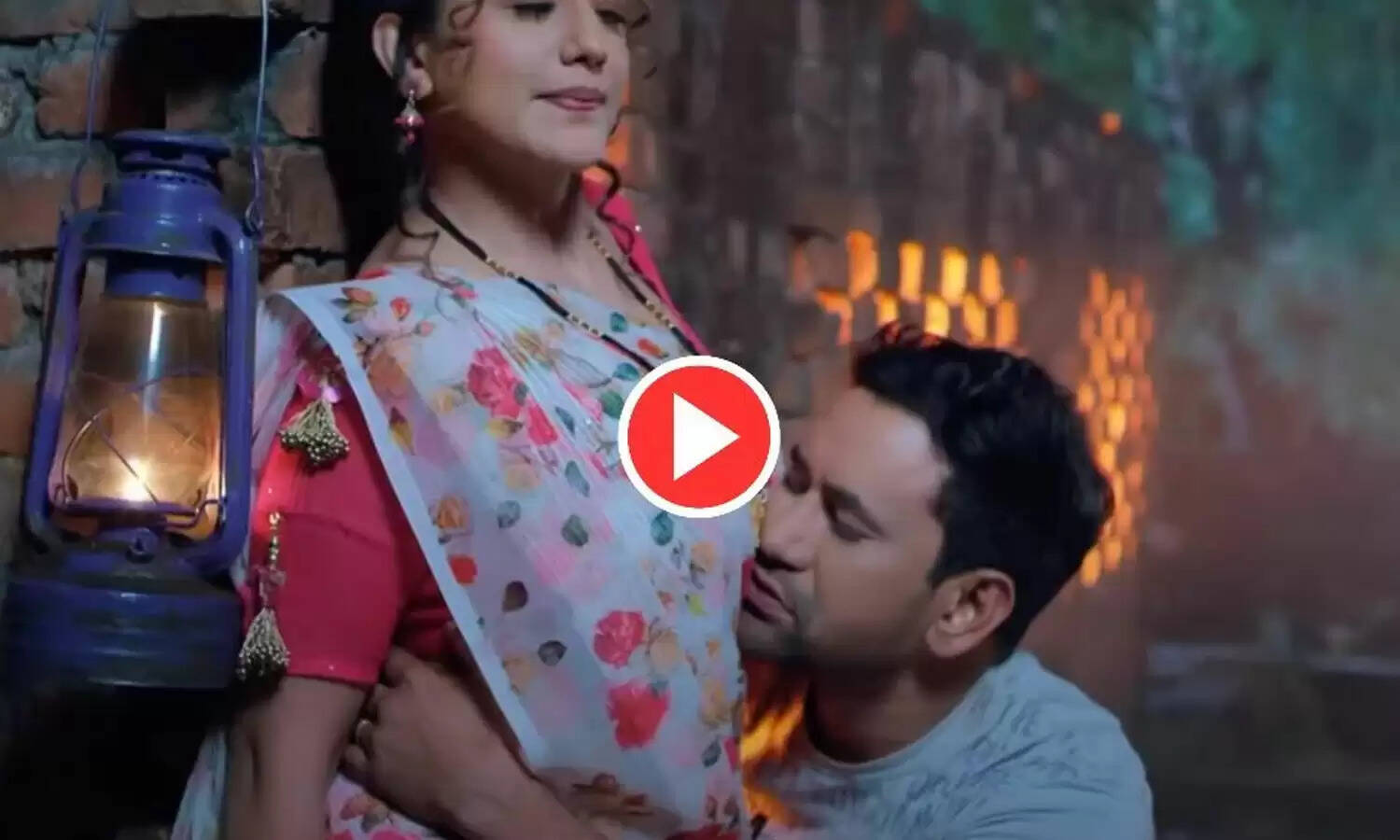 इस भोजपुरी एक्ट्रेस के साथ Nirahua हुए कोज़ी, वीडियो ने मचाया बवाल
