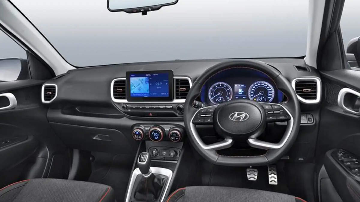 Hyundai की ये सस्ती SUV अब नहीं आएगी नजर, हमेशा-हमेशा के लिए बंद हुआ ये वैरिएंट