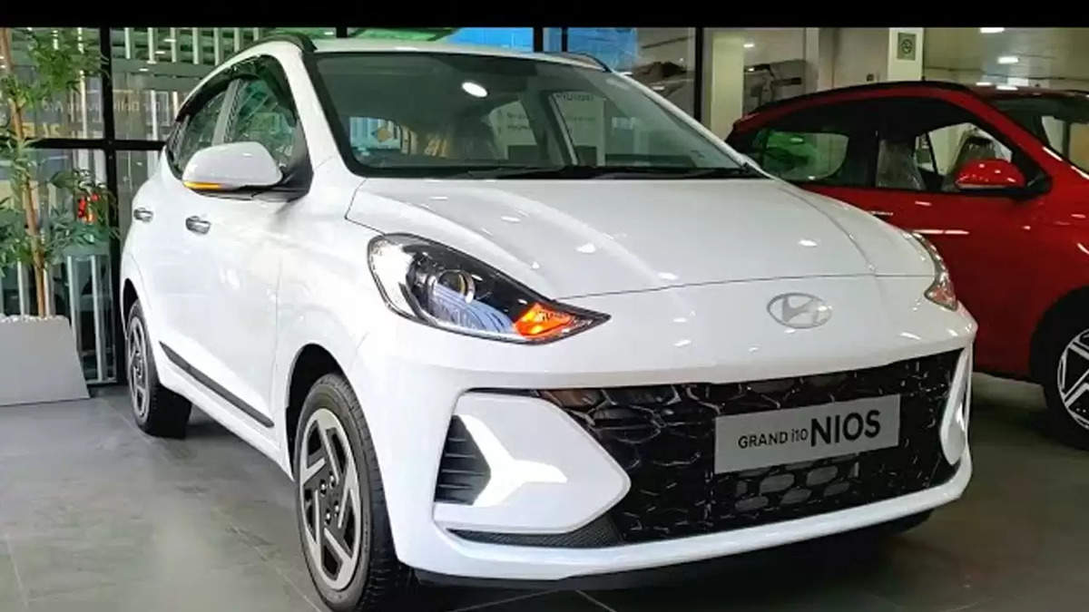 Hyundai i10 CNG: Get More for Less with These New Updates