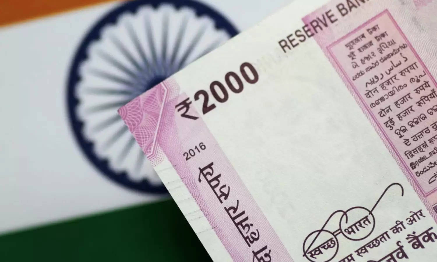 Income Tax On Rs 2000 Note : 2 हजार का नोट जमा कराते समय बरते सावधानी, वरना आएगा नोटिस 