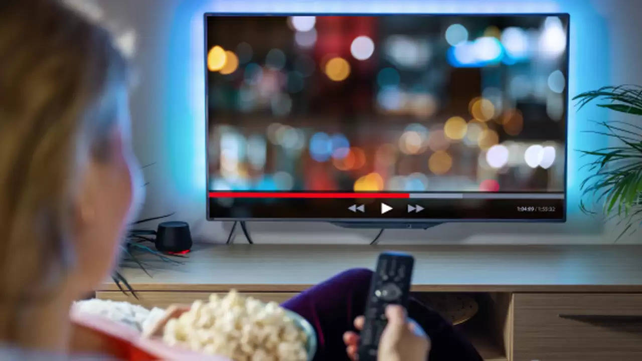 Amazon और Flipkart पर किफायती LED Smart TV की धूम, सबसे सस्ता 5999 रुपये में 