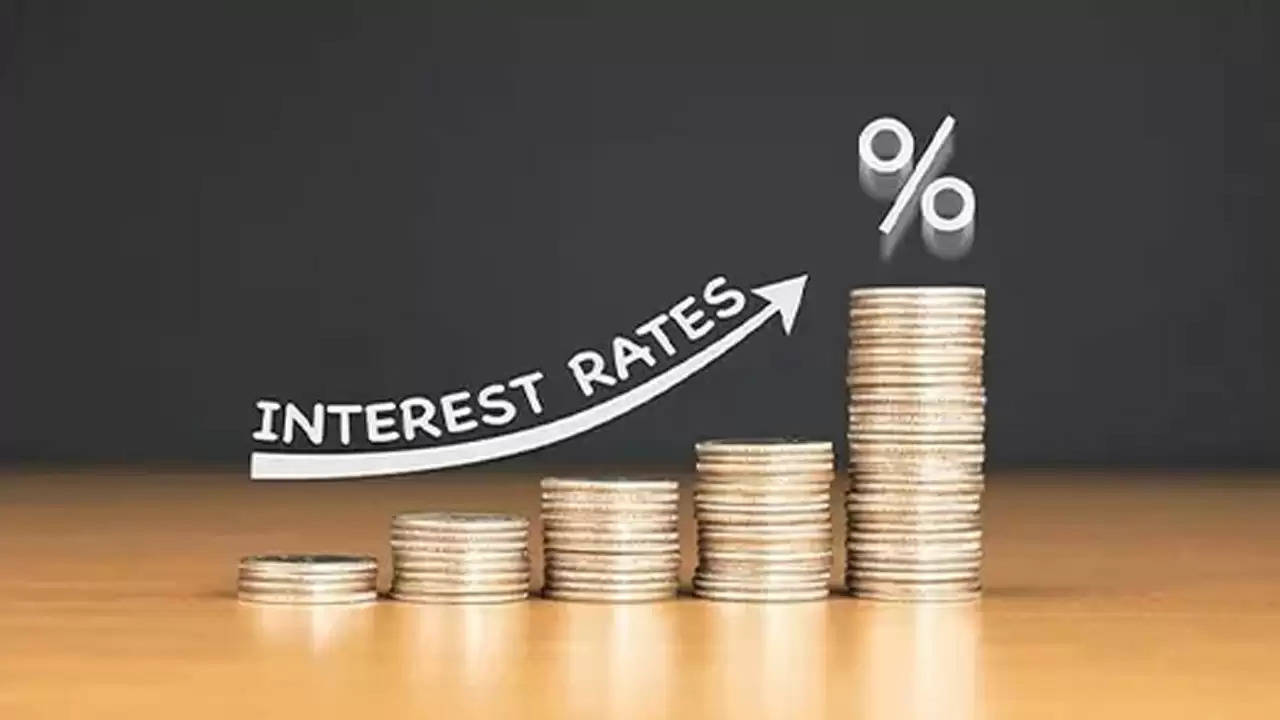 Bank FD Interest Rates: FD पर 9% तक का धमाकेदार ब्याज! इन बैंकों में जमा करें पैसा, बनें मालामाल