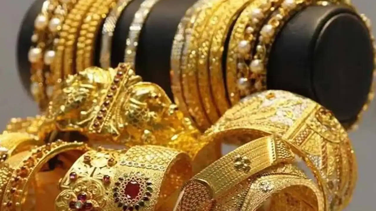 Gold Price Update : Dhanteras पर सोना-चांदी हुआ सस्ता, जानें आज के ताजा दाम