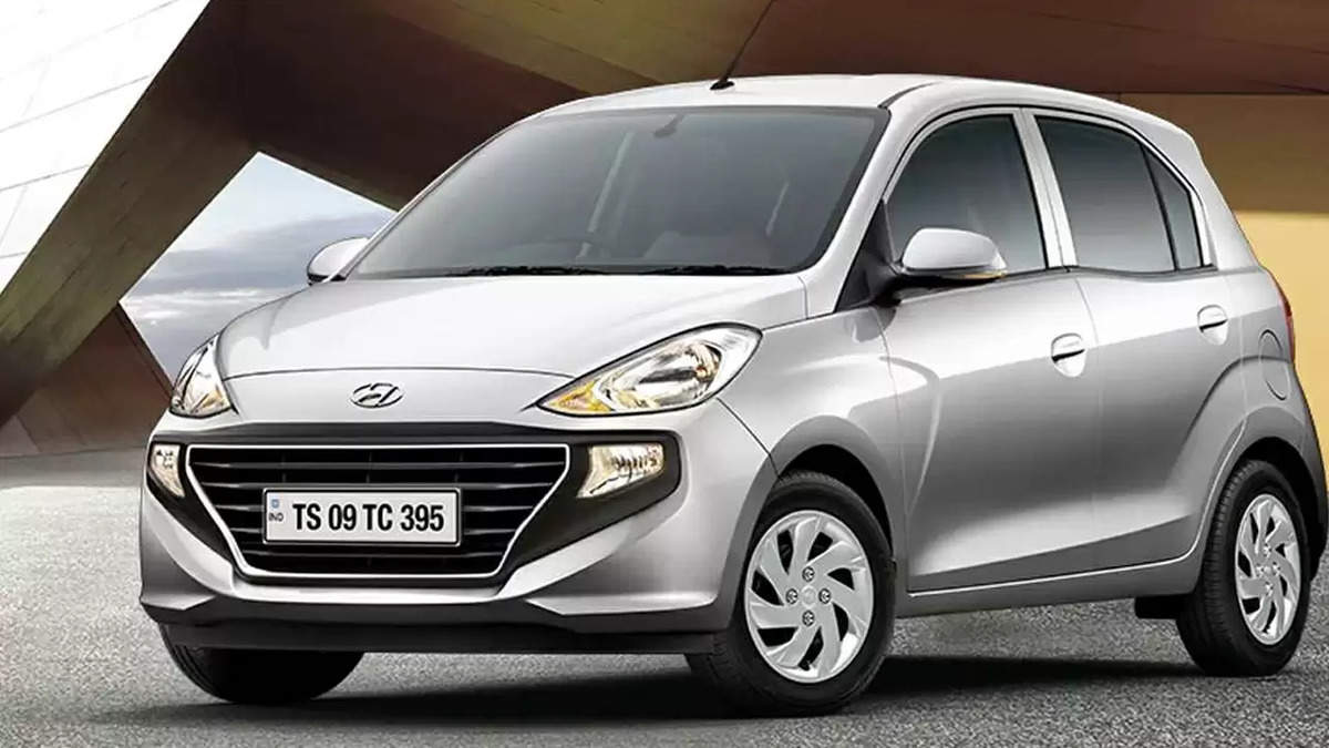 Hyundai Santro: The Perfect Compact Car for Urban Commuting