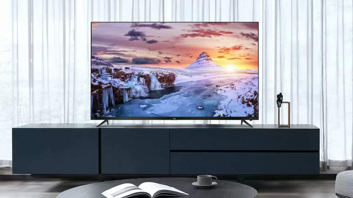 Sony के बड़े Smart TV पर भारी डिस्काउंट - 40% तक की करें बचत!