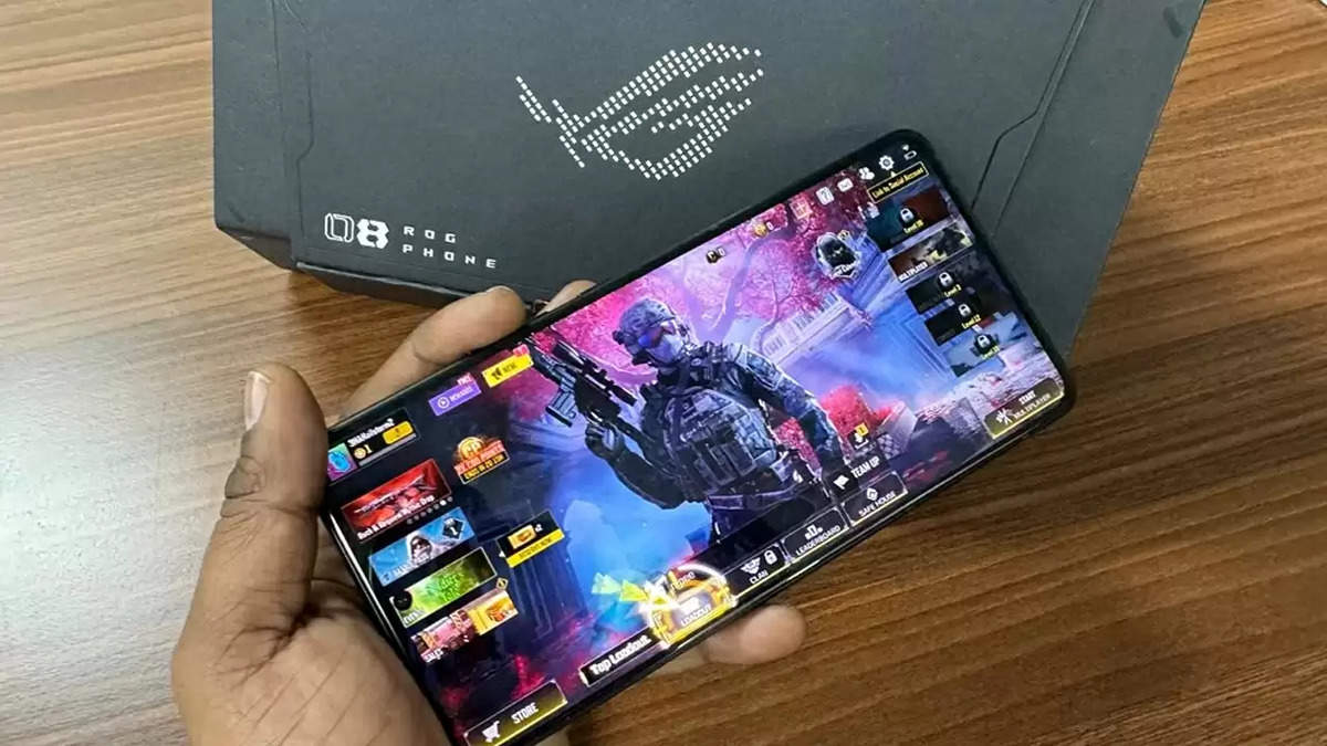 Asus ROG Phone 8 Pro: Gaming-Grade Display and Refresh Rate