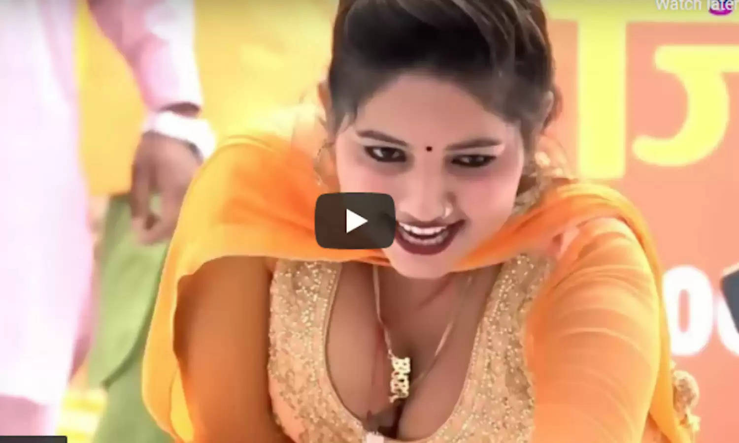 Haryanvi Dance : Sunita baby नें स्टेज पर उड़ाए गर्दे, अदाएं देख भीड़ हुई बेकाबू