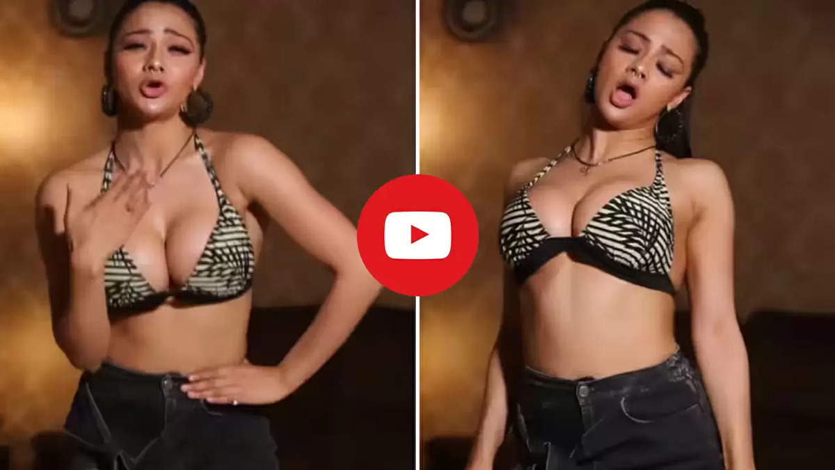 Namrata Malla sexy video Viral : कातिलाना डांस से हुस्न की मलिका ने मचाई धूम, वीडियो ने बढ़ाई धड़कनें