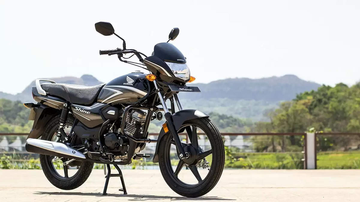 Honda Motorcycle for ₹2,000? Check Features of the Honda Shine 100!