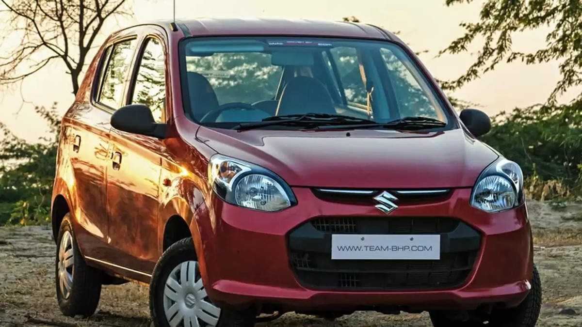  Maruti Suzuki Alto 800: The Fuel-Efficient Compact Car with 26.8 km/l Mileage