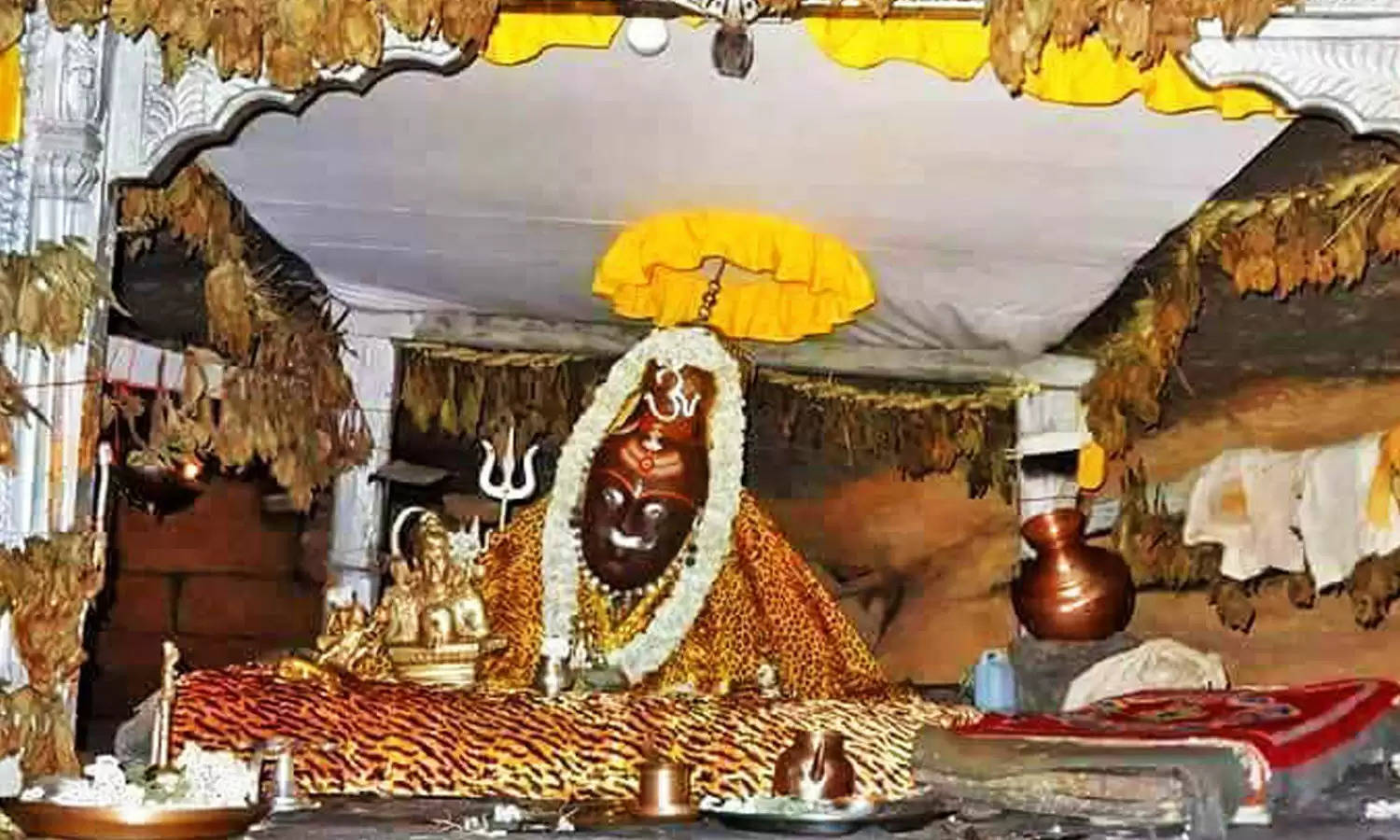 Rudranath Temple: श्रद्धालुओं के लिए आज से खुले भगवान रुद्रनाथ के कपाट, 500 श्रद्धालु बने कपाट खुलने के साक्षी