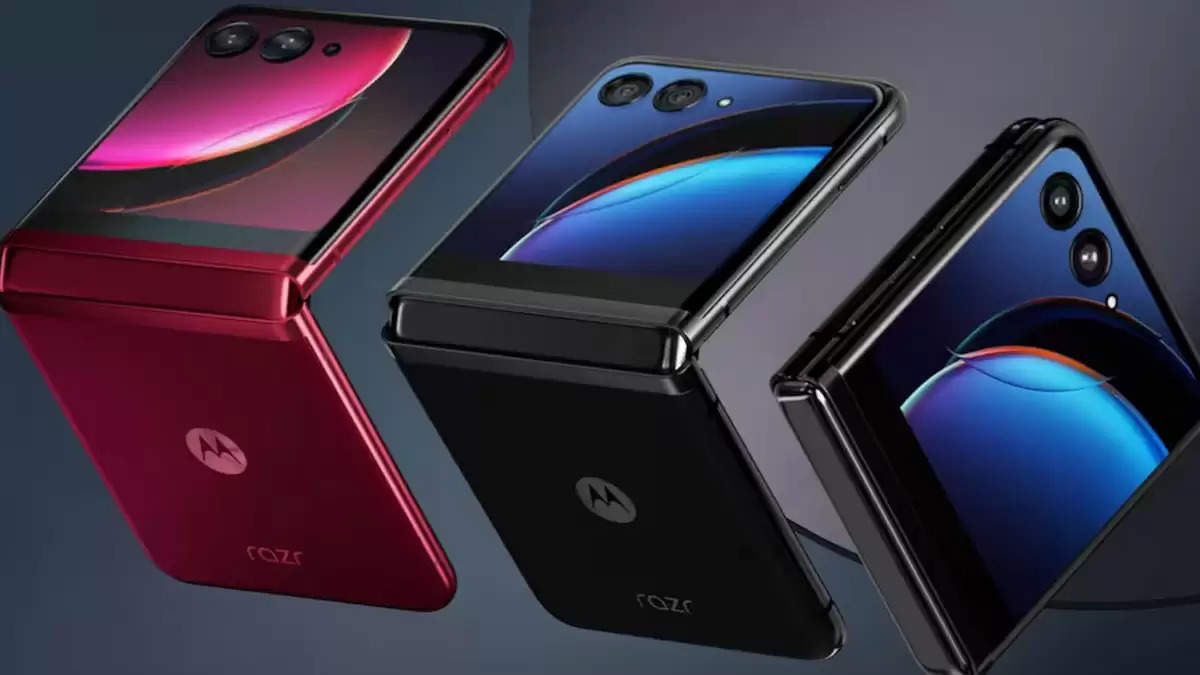 Motorola Razr 50 Ultra अब ₹10,000 सस्ता! आज ही खरीदें और ईयरबड्स पाएं फ्री 