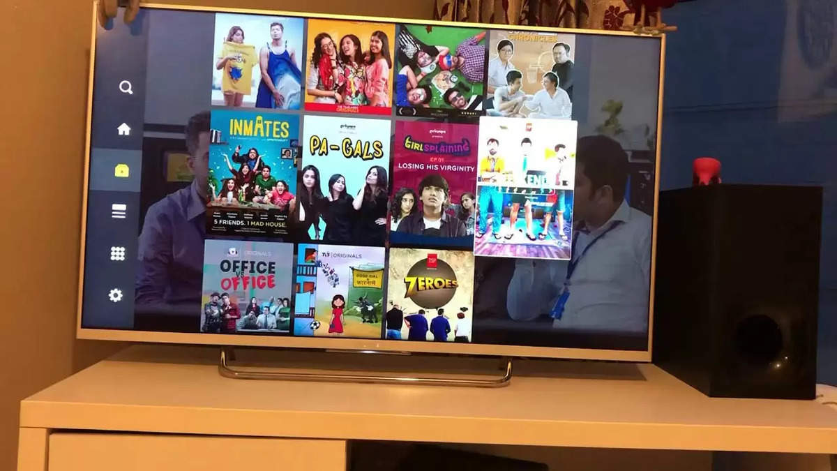 Big Screen on a Budget: 43-Inch Smart TVs for Under ₹20,000 on Flipkart