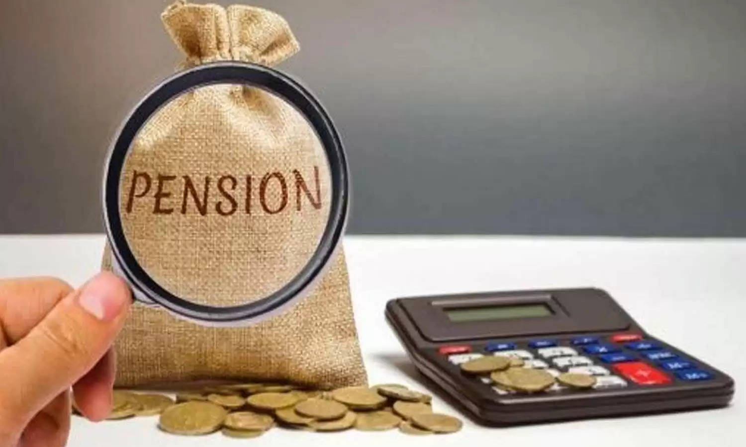Old Pension Scheme: सरकारी कर्मचार‍ियों के ल‍िए पुरानी पेंशन को बहाल करने का नोट‍िफ‍िकेशन जारी, कर्मचार‍ियों की हुई मौज 