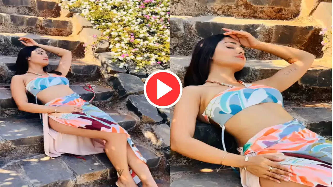 Babita Bhabhi Sexy Video: ‘आश्रम’ की बबीता भाभी ने दिखाया किलर अवतार, सेक्सी वीडियो देख फैंस हुए क्रेजी