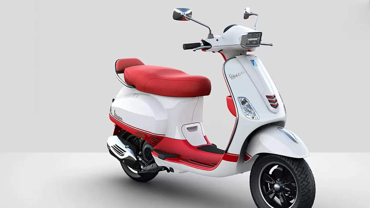 Vespa VXL 150: 2023 का सबसे स्टाइलिश 150cc स्कूटर, ABS, डिजिटल स्पीडोमीटर और यूएसबी चार्जर के साथ