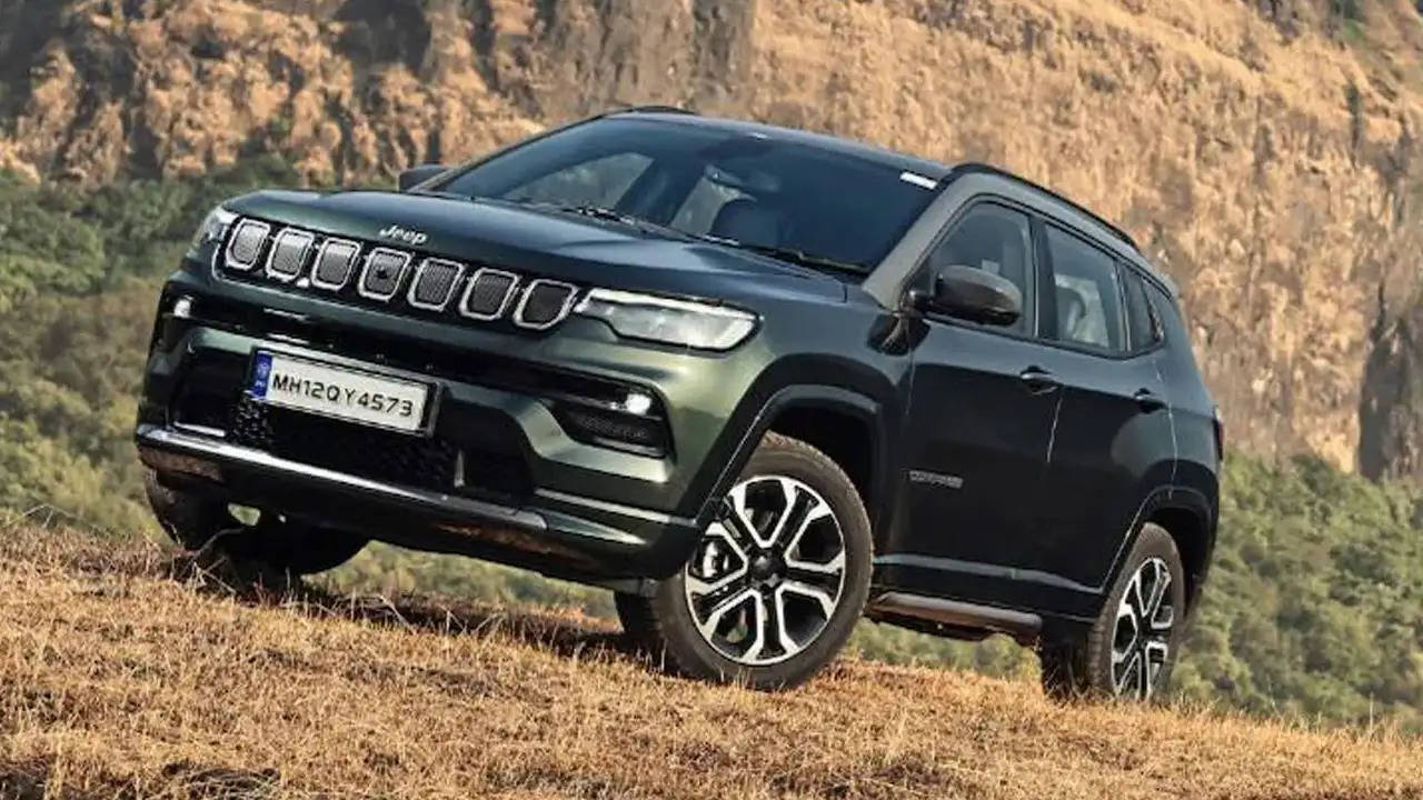 लांच हुई नई Jeep Compass, अब Mahindra Thar का क्या होगा