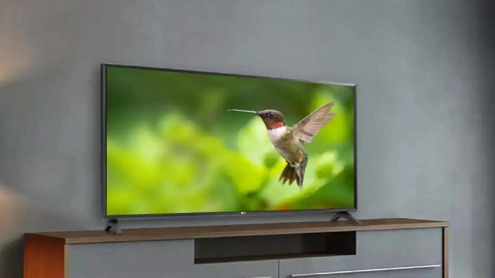 सिर्फ 6499 रुपये में मिल रहे 32 inch वाले ये 5 Smart TV, देखिये लिस्ट 