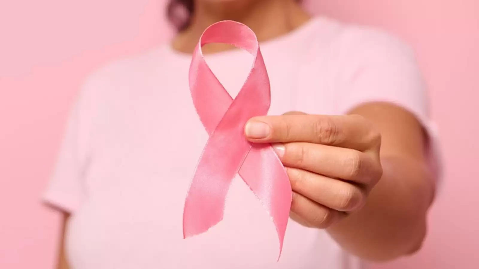 Breast Cancer: जानिए घर में ब्रेस्ट की जांच के तरीके, इन  5 लक्षणों पर रखें पैनी नज़र  