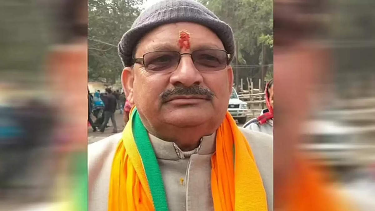 BJP के MLA अरविंद गिरि का निधन, चलती गाड़ी में आया हार्ट अटैक