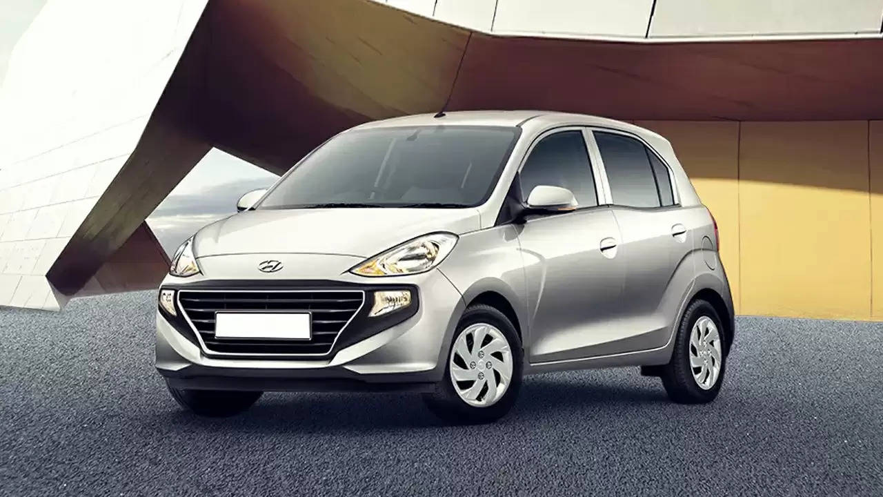 Hyundai Santro: आपका सपनों का कार, अब 2 लाख में; मिलेगी 20.3 Kmpl की माइलेज