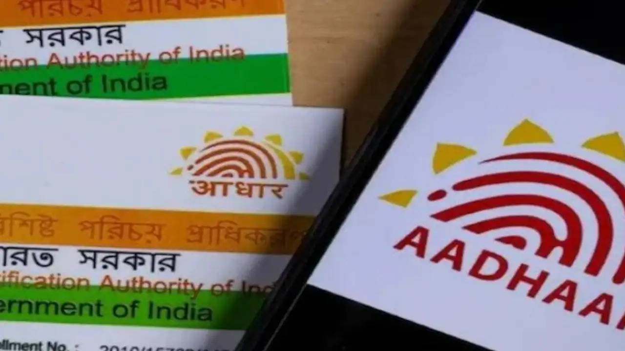 Aadhaar Card में फोटो बदलना हुआ आसान, जानिए स्टेप-बाय-स्टेप प्रक्रिया