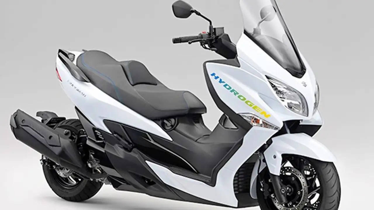 लद गए अब चार्जिंग के दिन, अब Hydrogen Gas पर चलेगी ये Suzuki की स्कूटर