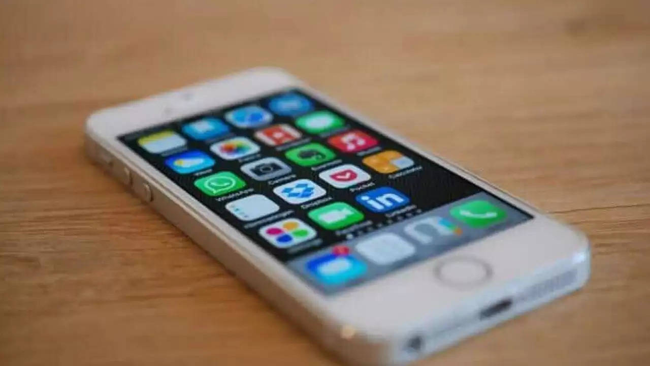 इन iPhones के लिए अब नहीं मिलेगा Apple का सपोर्ट, कंपनी ने किया 'Obsolete'