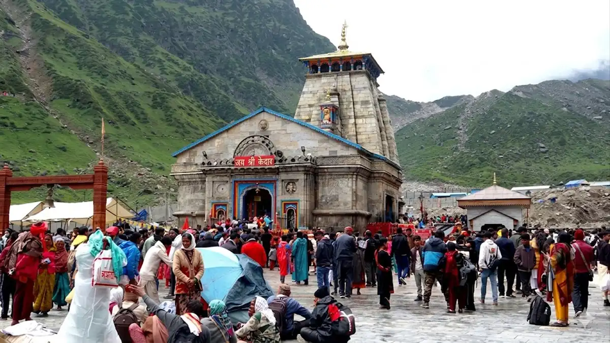 Chardham Yatra 2026 : आज से शुरू हुए ग्रीन कार्ड, बिना इसके नहीं मिलेगी पहाड़ों पर एंट्री