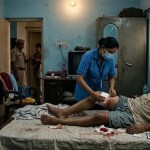 पत्नी ने पति को बेहोश कर प्राइवेट पार्ट पर किया वार, लहूलुहान छोड़कर हुई रफूचक्कर