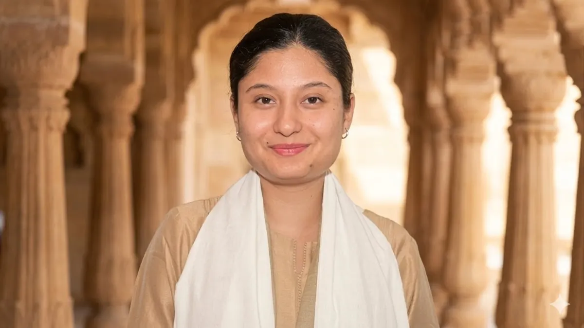 असम चुनाव में 'बीफ' पर बवाल: 27 साल की कुंकी चौधरी और CM हिमंता के बीच जुबानी जंग तेज