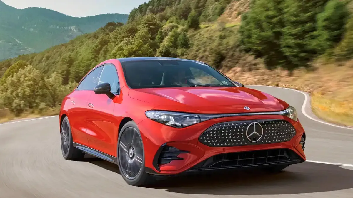 Mercedes CLA EV : ₹55 लाख की शुरुआती कीमत और धांसू फीचर्स, 20 मिनट चार्ज करें और 400 KM तक चलें