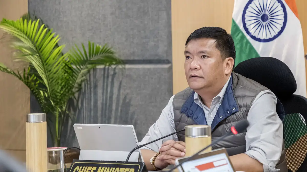 अरुणाचल प्रदेश के CM पेमा खांडू की बढ़ी मुश्किलें, सुप्रीम कोर्ट ने दिया CBI जांच का आदेश