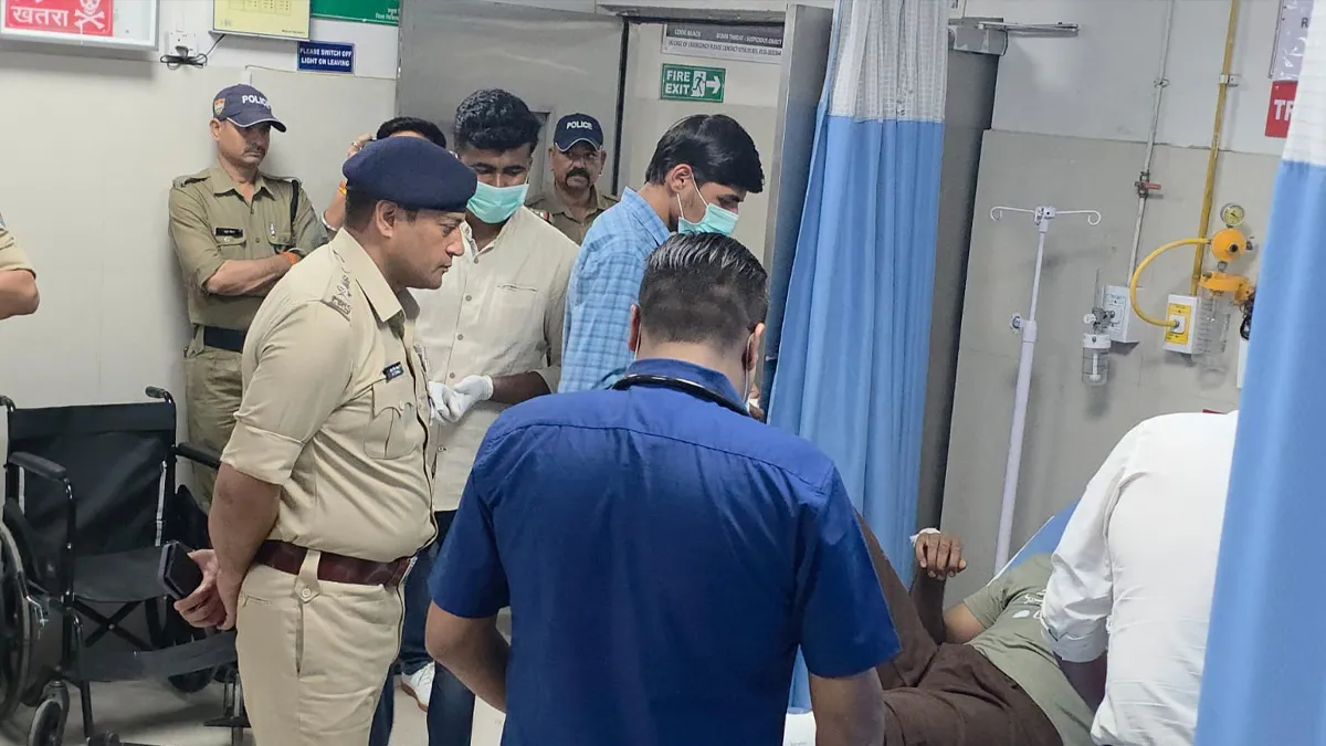 देहरादून : रिटायर्ड ब्रिगेडियर को गोली मारने वाले बदमाश मुठभेड़ के बाद दबोचे, पैर में लगी गोली